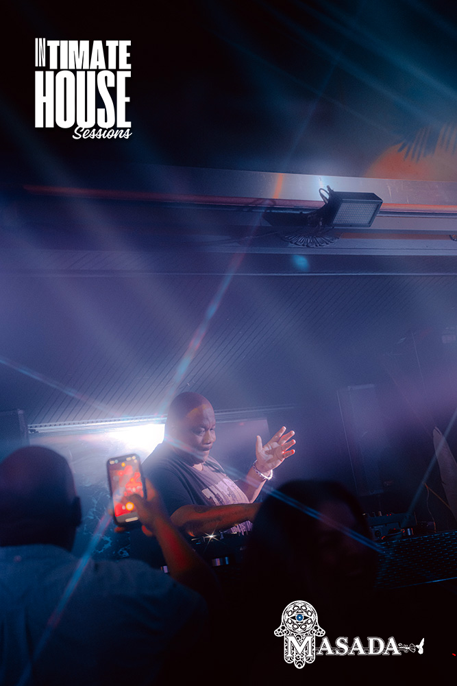 Ron-Carroll-Intimate-House-Sessions_25